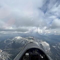 Flugwegposition um 13:43:17: Aufgenommen in der Nähe von Stainach-Pürgg, Österreich in 2856 Meter